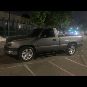 Meet your Posher, Everardo